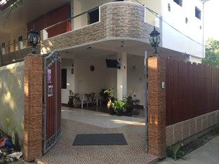 Aj Travellers Inn - Annex Manoc-Manoc Екстериор снимка